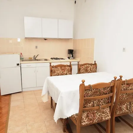 Διαμέρισμα By The Sea - 6023 *