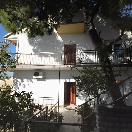 By The Sea - 6023 Apartamento Trogir