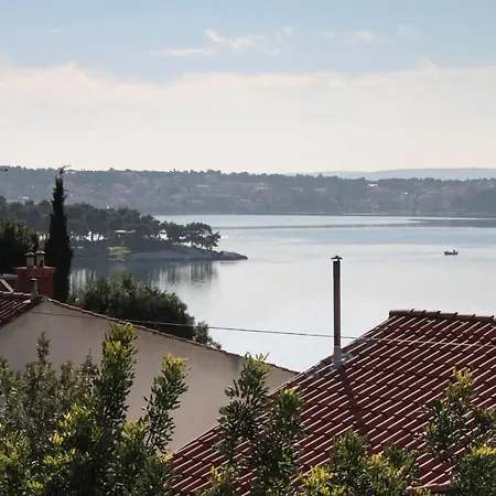 Apartamento By The Sea - 6023