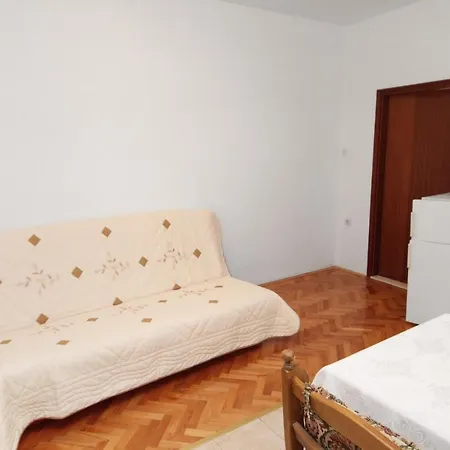 Apartamento By The Sea - 6023 Trogir