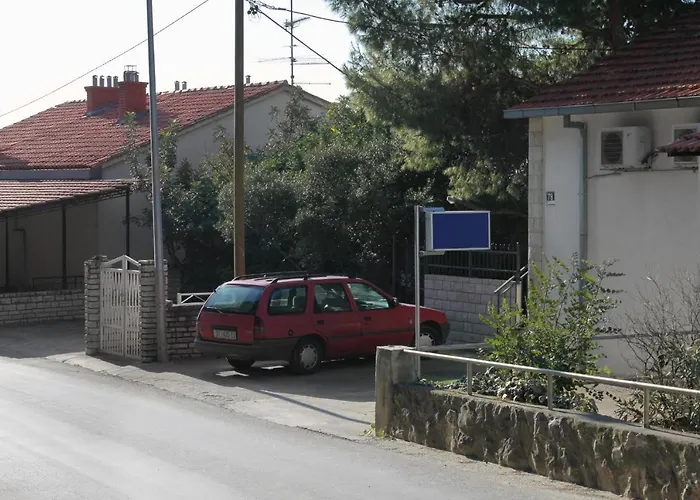 Appartement By The Sea - 6023 Trogir