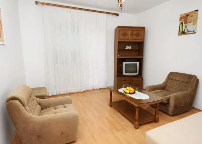 Appartement By The Sea - 6023 Trogir