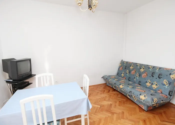 By The Sea - 6023 特罗吉尔